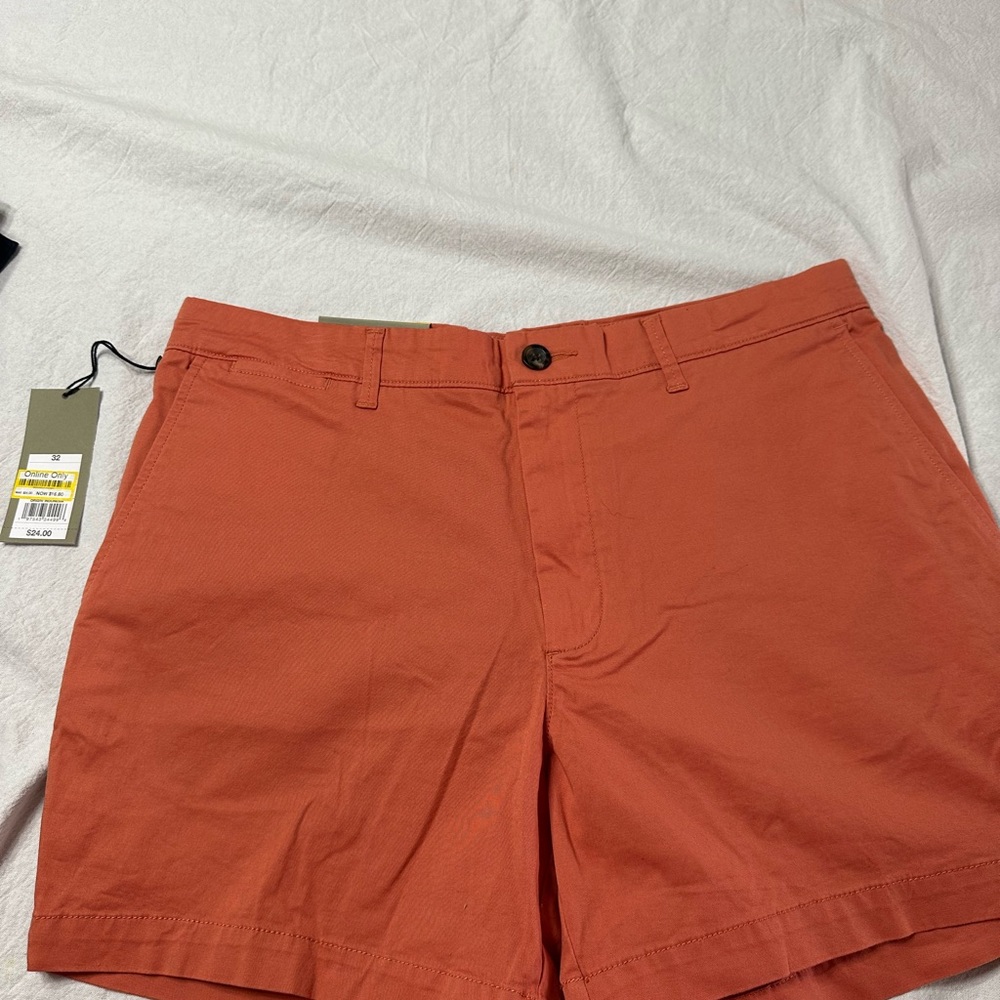 Men's Coral Shorts